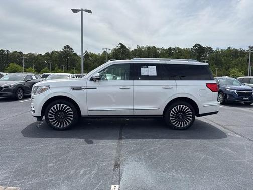 2018 Lincoln Navigator Black Label