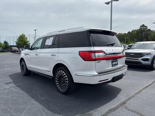2018 Lincoln Navigator Black Label