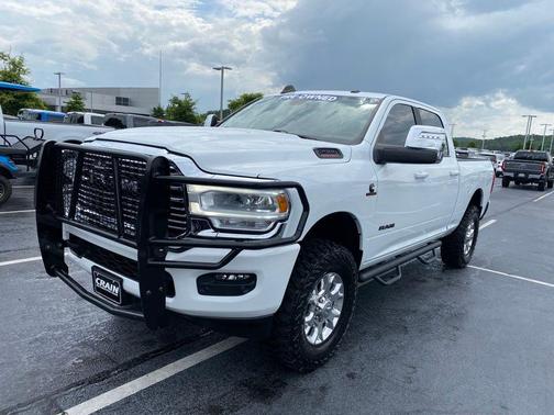 Bright White Clearcoat 2024 RAM 2500 Laramie