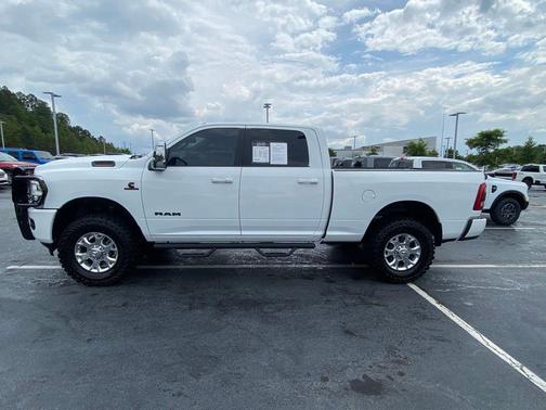 Bright White Clearcoat 2024 RAM 2500 Laramie