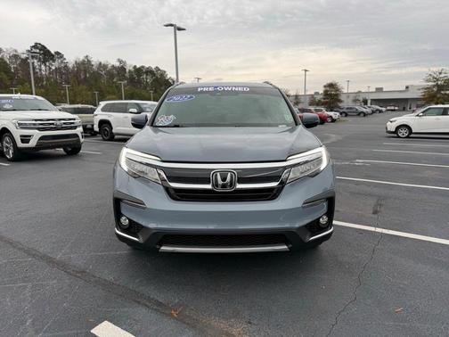 2022 Honda Pilot Touring 7-Passenger