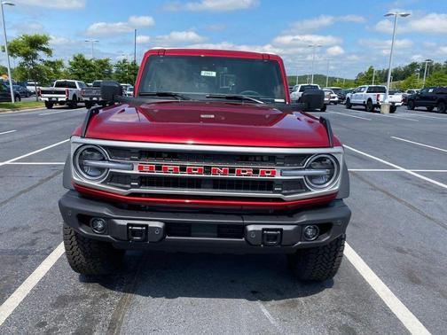 Ruby Red Metallic 2026 Ford Bronco Outer Banks