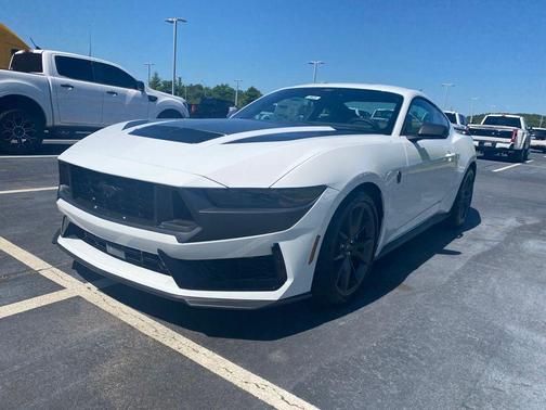 Oxford White 2026 Ford Mustang Dark Horse