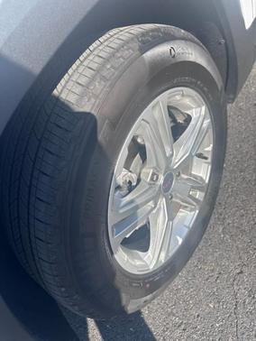 Summit White 2024 GMC Terrain SLE