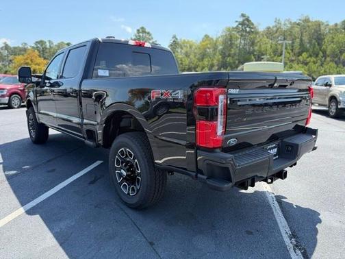 2025 Ford F-250 Platinum