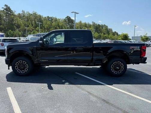 2025 Ford F-250 Platinum