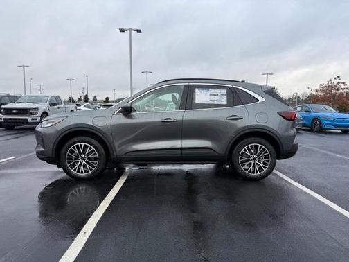 2025 Ford Escape PHEV