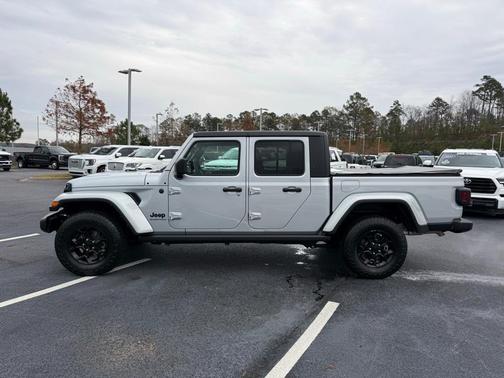 2023 Jeep Gladiator Sport