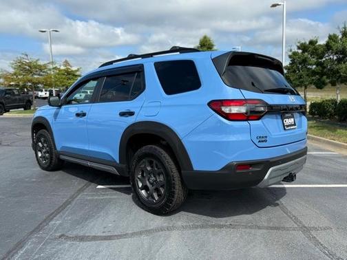 2023 Honda Pilot TrailSport