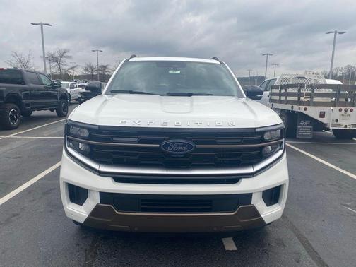 White Metallic 2026 Ford Expedition King Ranch