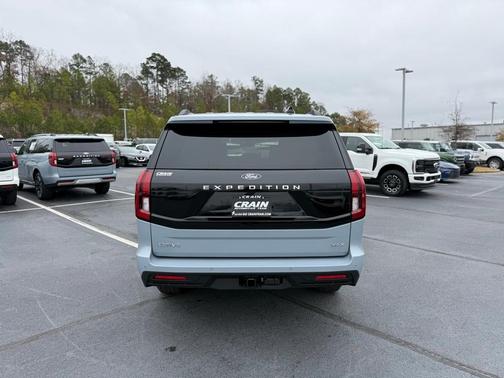 2026 Ford Expedition Max ACTIVE