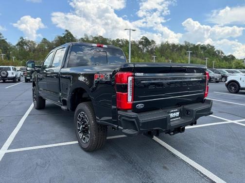 2025 Ford F-250 Platinum
