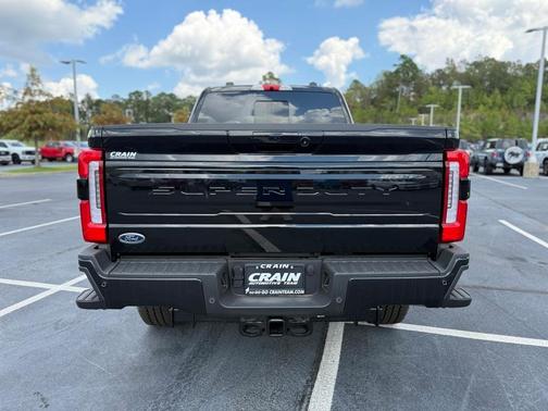 2025 Ford F-250 Platinum