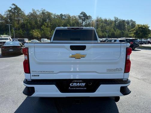 2022 Chevrolet Silverado 3500 High Country