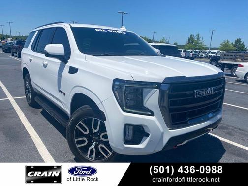 Summit White 2023 GMC Yukon AT4