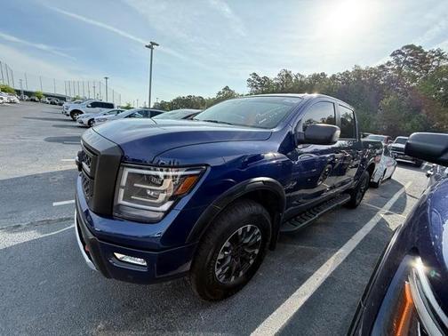 2024 Nissan Titan PRO-4X