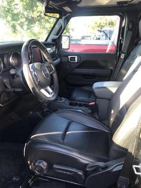 2021 Jeep Wrangler Unlimited Sahara Altitude