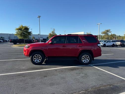 2022 Toyota 4Runner TRD Off Road