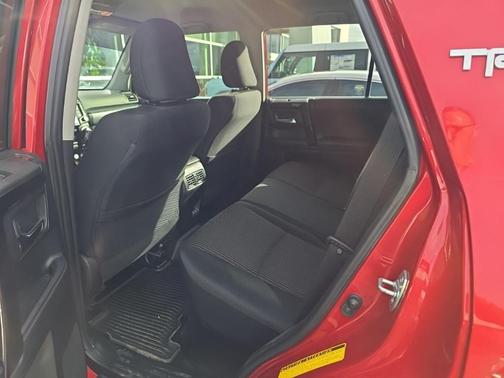 2022 Toyota 4Runner TRD Off Road