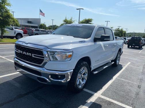 Bright White Clearcoat 2022 RAM 1500 Big Horn