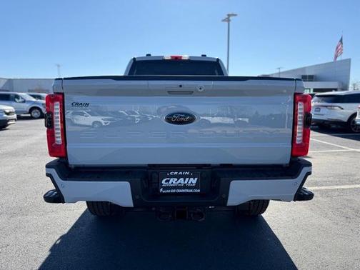 2025 Ford F-350 Lariat Super Duty