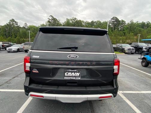 Dark Matter Metallic 2023 Ford Expedition Timberline