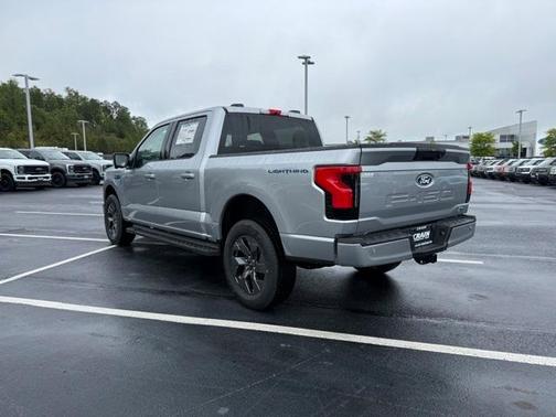 2025 Ford F-150 Lightning Flash