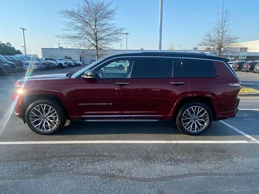 2023 Jeep Grand Cherokee L Summit