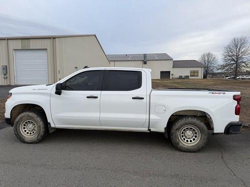 Summit White 2022 Chevrolet Silverado 1500 WT