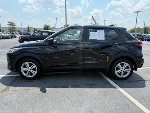 2024 Nissan Kicks S