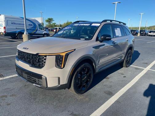 Brown 2025 Kia Sorento SX Prestige