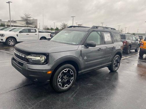 Gray Metallic 2026 Ford Bronco Sport Outer Banks
