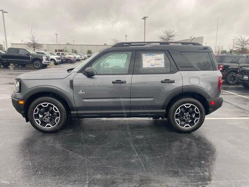Gray Metallic 2026 Ford Bronco Sport Outer Banks