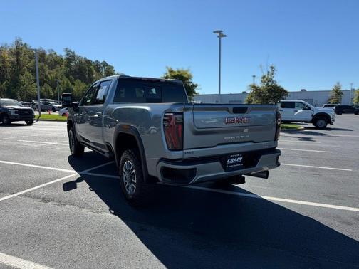 2024 GMC Sierra 2500 AT4