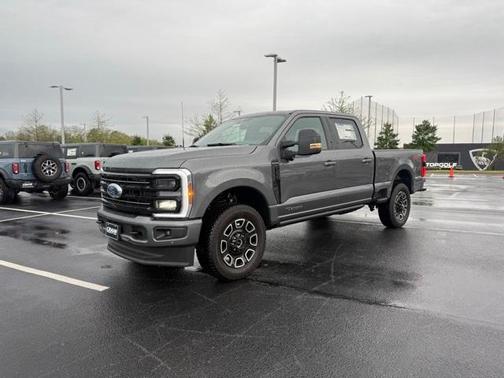 2025 Ford F-250 Platinum