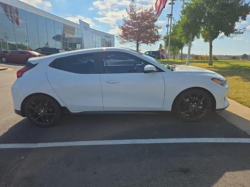 2020 Hyundai Veloster Turbo R-Spec