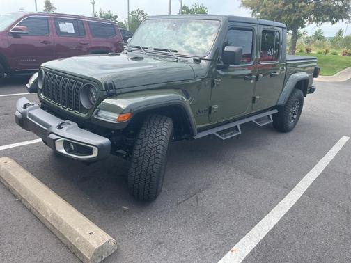 2024 Jeep Gladiator Sport