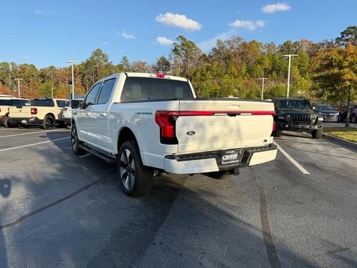 2024 Ford F-150 Lightning Platinum