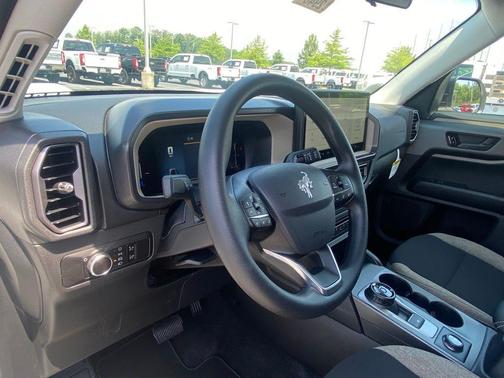Oxford White 2026 Ford Bronco Sport Big Bend