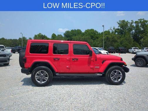 2021 Jeep Wrangler Unlimited Sahara
