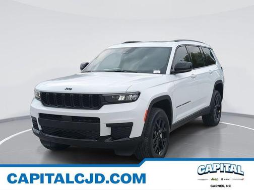 2025 Jeep Grand Cherokee L Laredo