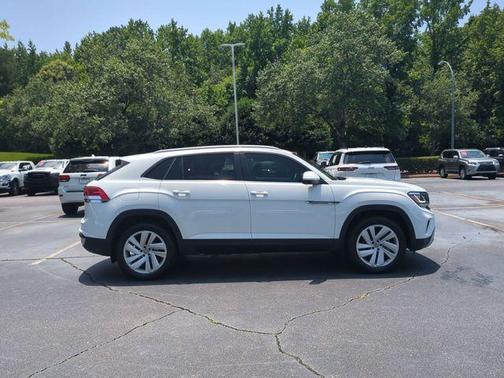 2020 Volkswagen Atlas Cross Sport 3.6L V6 SE w/Technology