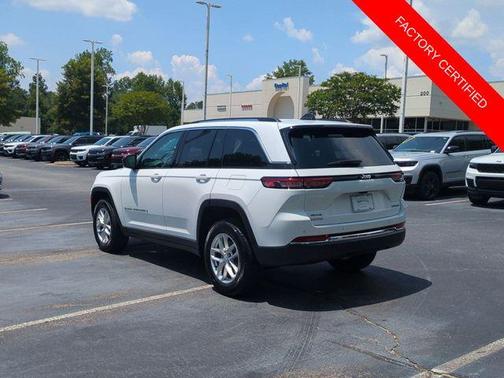 2023 Jeep Grand Cherokee Laredo
