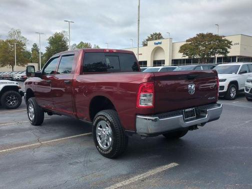 2023 RAM 2500 Tradesman Crew Cab 4x4 64' Box