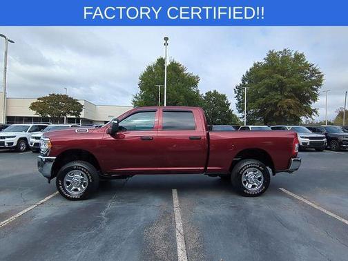 2023 RAM 2500 Tradesman Crew Cab 4x4 64' Box
