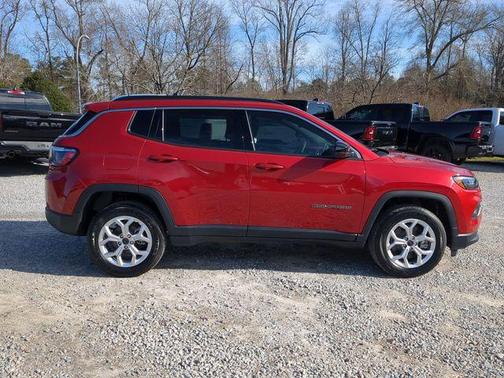 2025 Jeep Compass Latitude