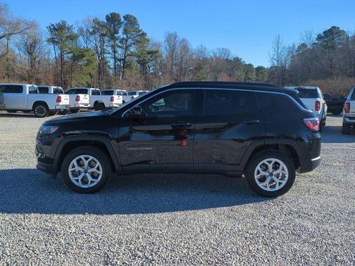 2025 Jeep Compass Latitude