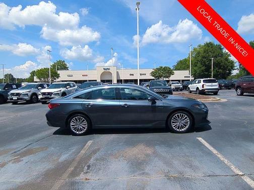 2021 Toyota Avalon Hybrid Limited