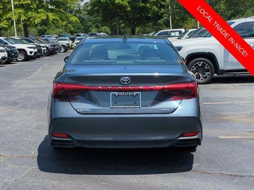 2021 Toyota Avalon Hybrid Limited