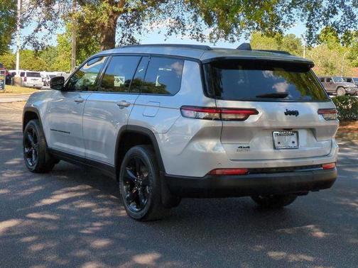 2023 Jeep Grand Cherokee L Altitude X 4x4